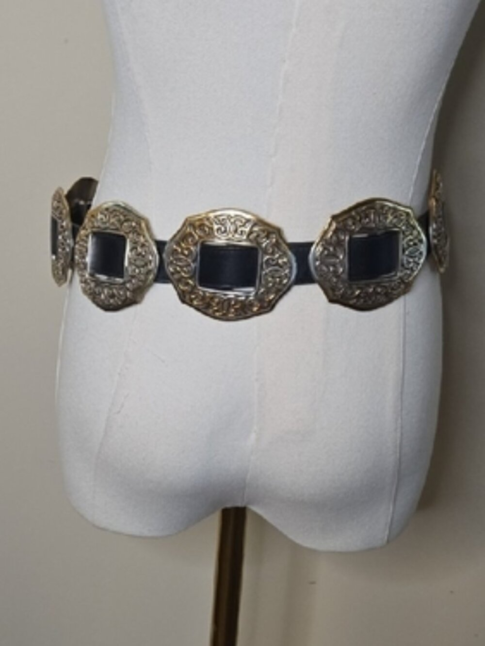 Brighton Black Western Concho Belt Vintage 1994 USA Leather Boho Cowgirl